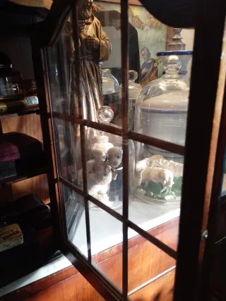 Vetrinetta vintage nero e oro