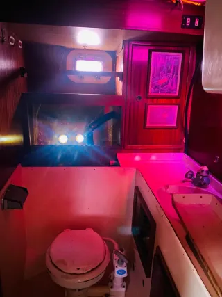 Barco velero Nauta Win 44