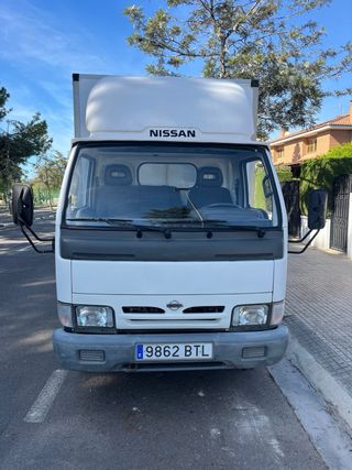Nissan Cabstar