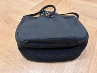 Borsa Yves Saint Laurent a spalla nera