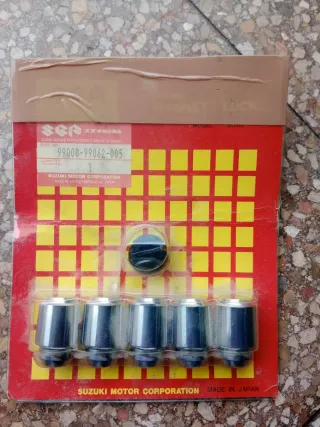 Tuercas Antirrobo Suzuki Originales con Imán