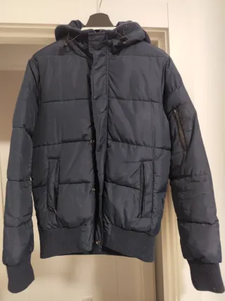 Chaqueta acolchada azul marino