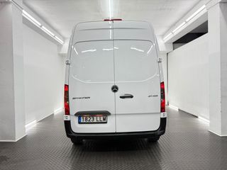 Mercedes-Benz Sprinter 211 CDI CORTO 3.0T TD