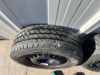 Ruedas de hierro con neumatico 90% VW California