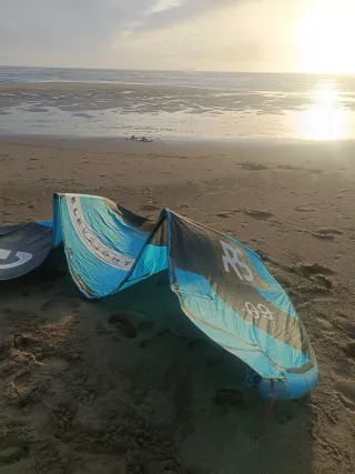 Kitesurf Eleveight RS 9m 2025