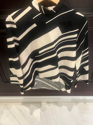 Conjunto Falda y Top Talla Única.usado solo una ve