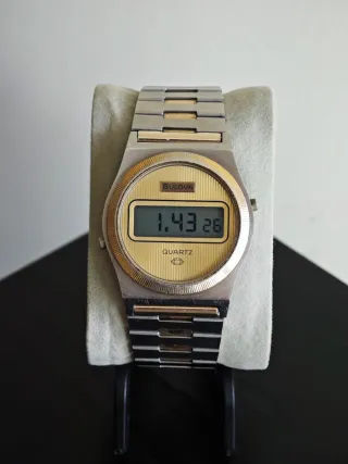 Relógio Bulova Quartz Digital LCD Raro