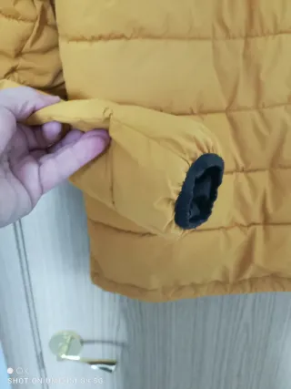 Cazadora Mostaza con Capucha