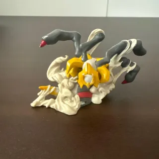 Figura Kaiyodo Giratina pokemon platino