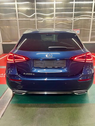 Mercedes-Benz Clase A 200 D