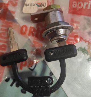 Cerradura Aprilia GPR 75 Original