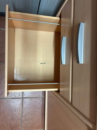 Mueble haya 3 cajones y 1 puerta