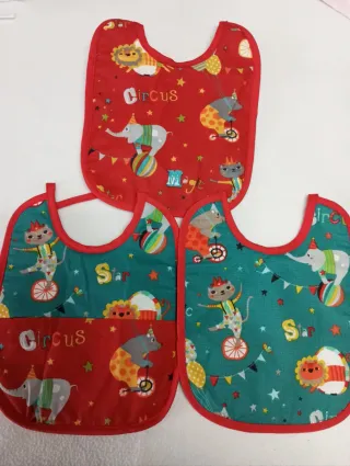 Lote 3 Baberos Hechos a Mano Circo