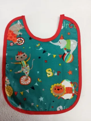 Lote 3 Baberos Hechos a Mano Circo