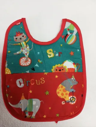 Lote 3 Baberos Hechos a Mano Circo