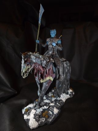 Pintamos tus figuras de coleccion, Rey de la noche