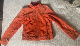 Cazadora de piel naranja mujer