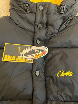 Corteiz Abrigo Negro y Amarillo