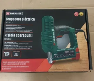 GRAPADORA CLAVADORA 220V