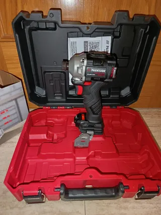 Atornillador Impacto 20V PARKSIDE + Batería y Carg