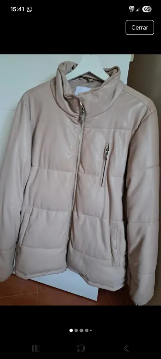 Plumífero acolchado beige mujer