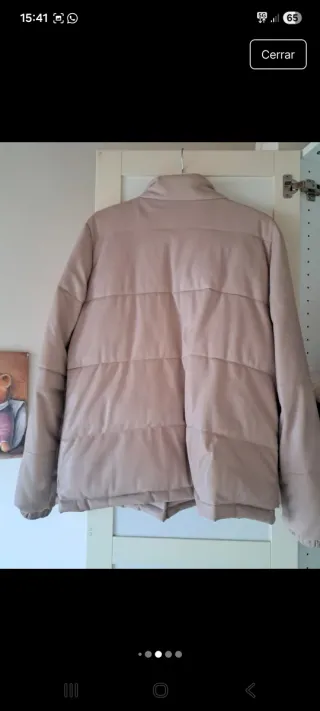 Plumífero acolchado beige mujer