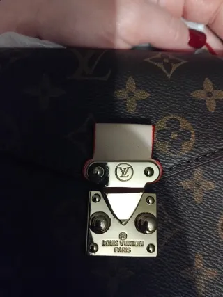 Conjunto Louis Vuitton Marrón y Dorado