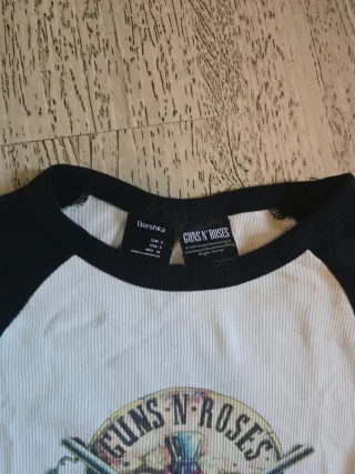 Camiseta Bershka Guns N' Roses Talla S