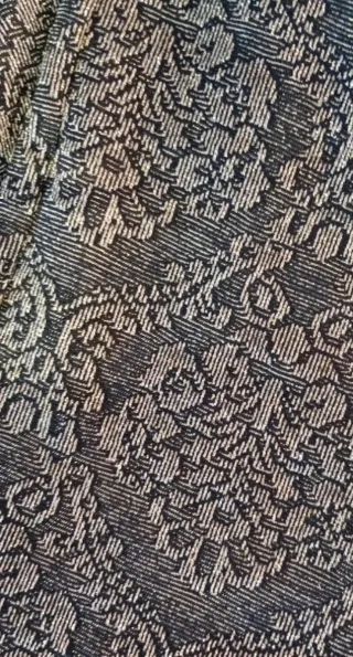 Falda midi tubo Amichi negra y dorada