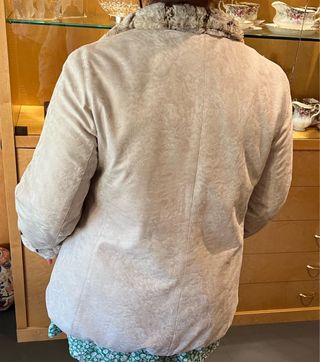 Abrigo Italiano Negro Pelo Sintético