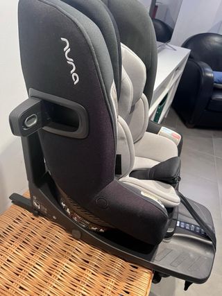 Silla coche Nuna con base Isofix