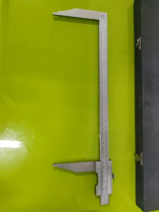 Calibre Vernier 0-300mm