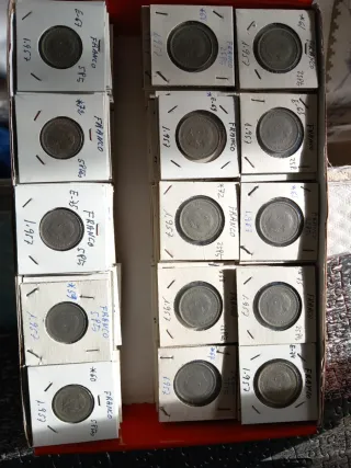 Lote monedas Franco 1957 diferentes estrellas