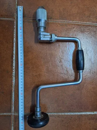 Berbiquí manual para taladrar. REBAJADO.