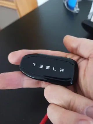 Llave Tesla Keyfob