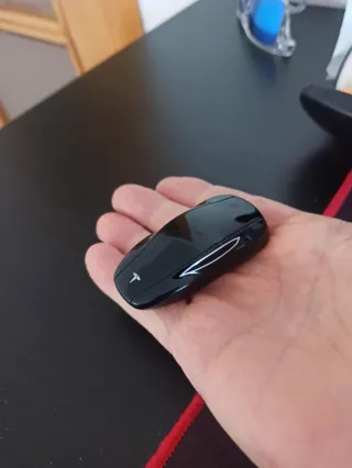 Llave Tesla Keyfob