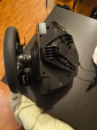 Volante Thrustmaster TX Leather Edition