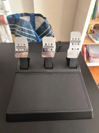 Volante Thrustmaster TX Leather Edition