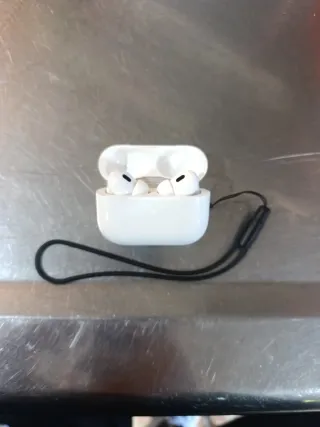 Auriculares Bluetooth Apple AirPods Pro MagSafe