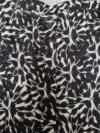 Falda Precchio Estampada en blanco y negro