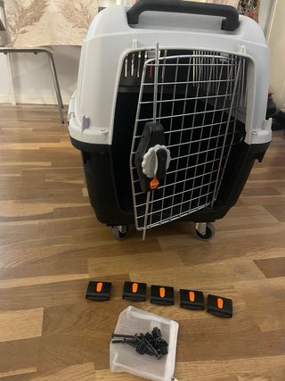 Transportín perro ruedas gris y negro