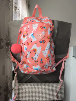 Mochila infantil con estampado de llamas