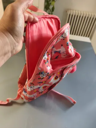 Mochila infantil con estampado de llamas