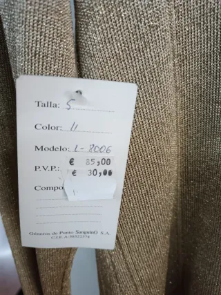 Blusa fiesta dorada elegante