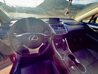 Lexus NX 2.5 300h Executive 4WD