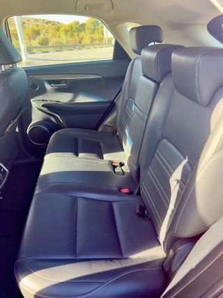 Lexus NX 2.5 300h Executive 4WD