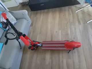 Patinete Eléctrico Rojo - para repuestos