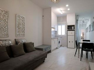 Piso en alquiler en Bellas Vistas en Madrid