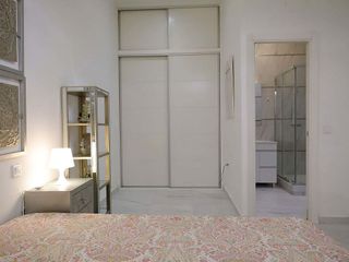 Piso en alquiler en Bellas Vistas en Madrid