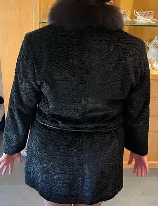 Chaqueta Beige con Forro de Pelo